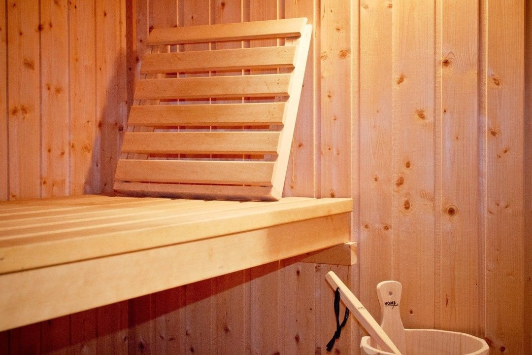 infrared sauna at flow hydrotherapy toronto